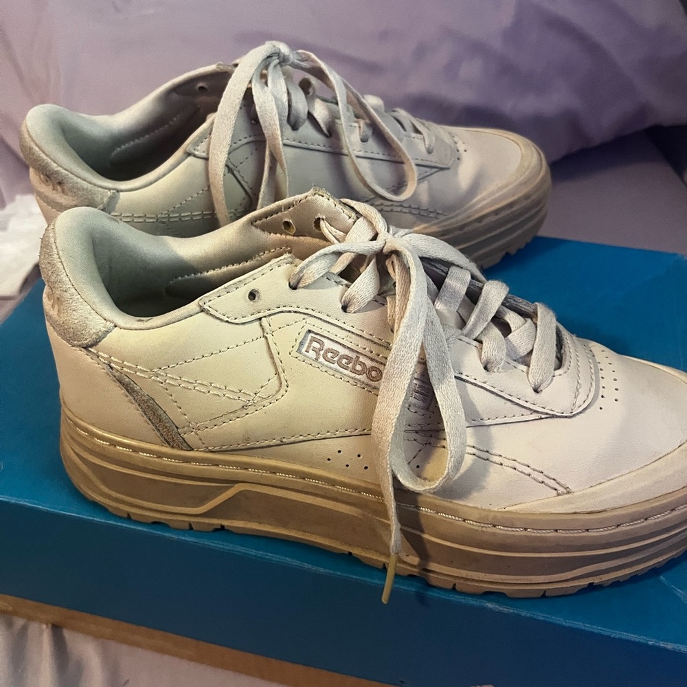 Club C Reebok beige